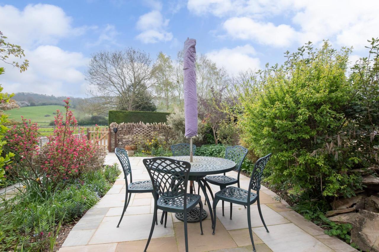 Luxury Cheltenham Home With Ev Charger - Lechampton Hills Exteriör bild